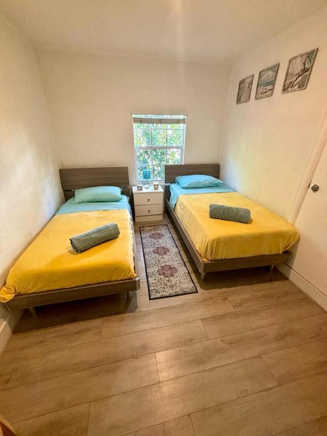 Nice 2 Twin Bedroom - Best Central Location In Miami - Luggage Storage, Parking And Laundry For Free!!!! Exterior foto
